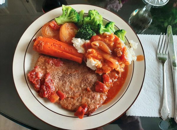 Swiss Steak meal